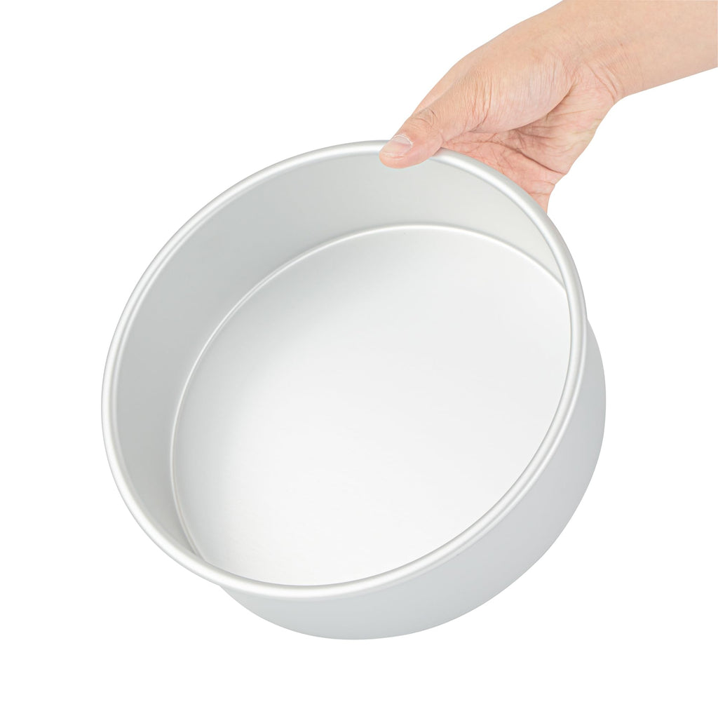 Restaurantware-Met Lux 9 x 3 Inch Straight-Sided Baking Tins, 12 Round Cake Pans - Oven-Ready, Freezable, Anodized Aluminum Round Baking Pans, Greaseproof, For Layer Birthday Cakes