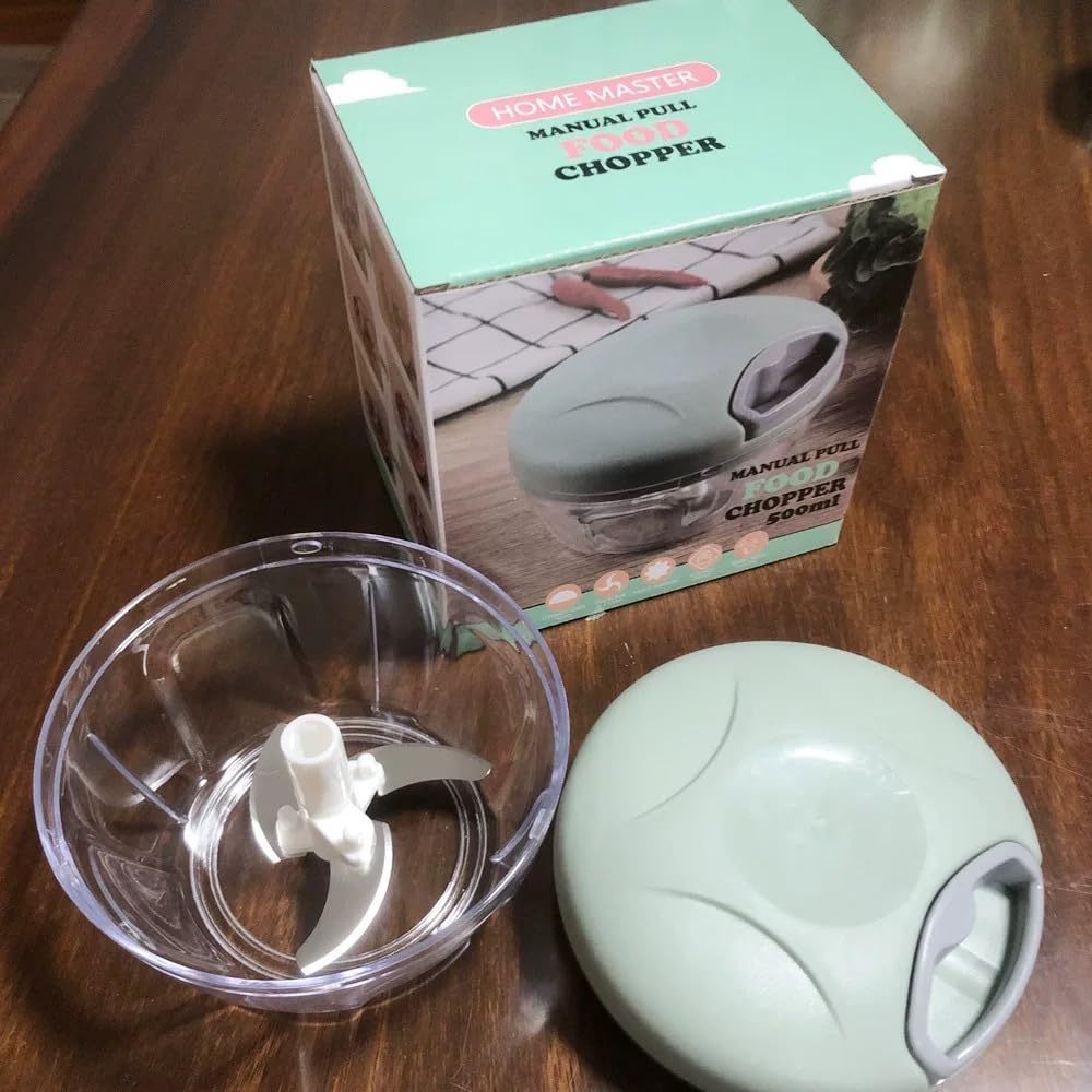 Onion Chopper, Vegetable, Garlic Kitchen Cutter with Container, Pull String Hand Manual Food Processor Mincer Shredder for Cutting Onions Chili Ginger Seasoning Food Chopper