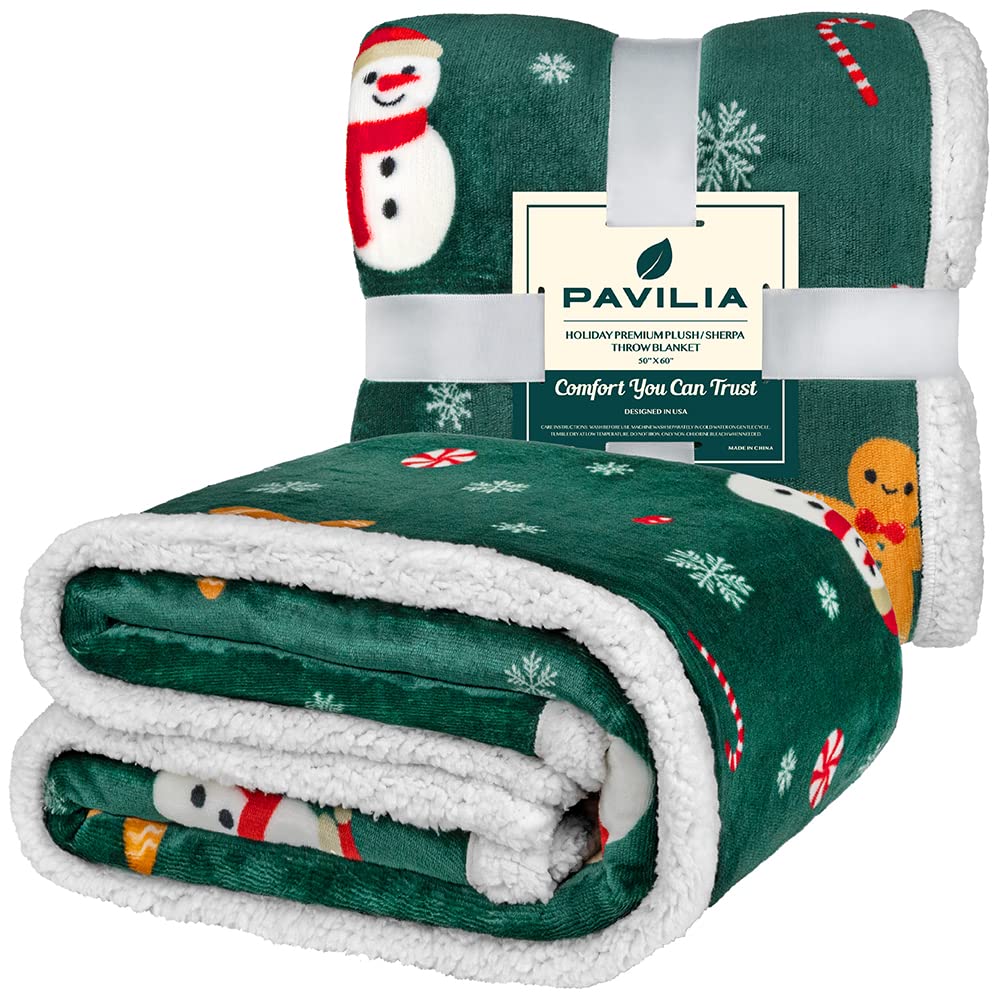 PAVILIA Green Christmas Sherpa Throw Blanket, Gingerbread Snowman Holiday Pattern, Soft Reversible Fleece & Sherpa 50x60 Winter Blanket for Couch & Bed, Cozy Christmas Decor