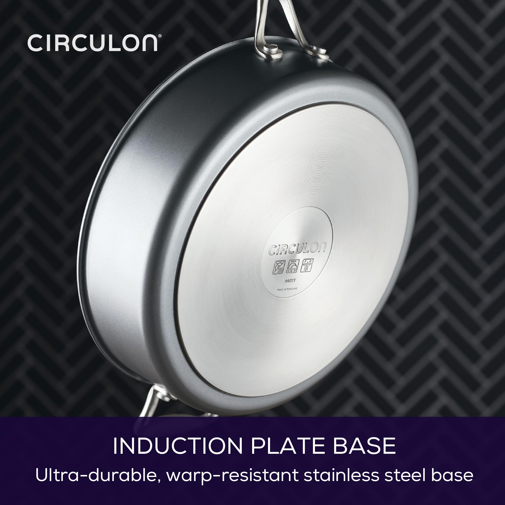 Circulon A1 Series with ScratchDefense Nonstick Induction Cookware, Large Saute Pan with Lid, Nonstick Pan, 5-Quart, Graphite