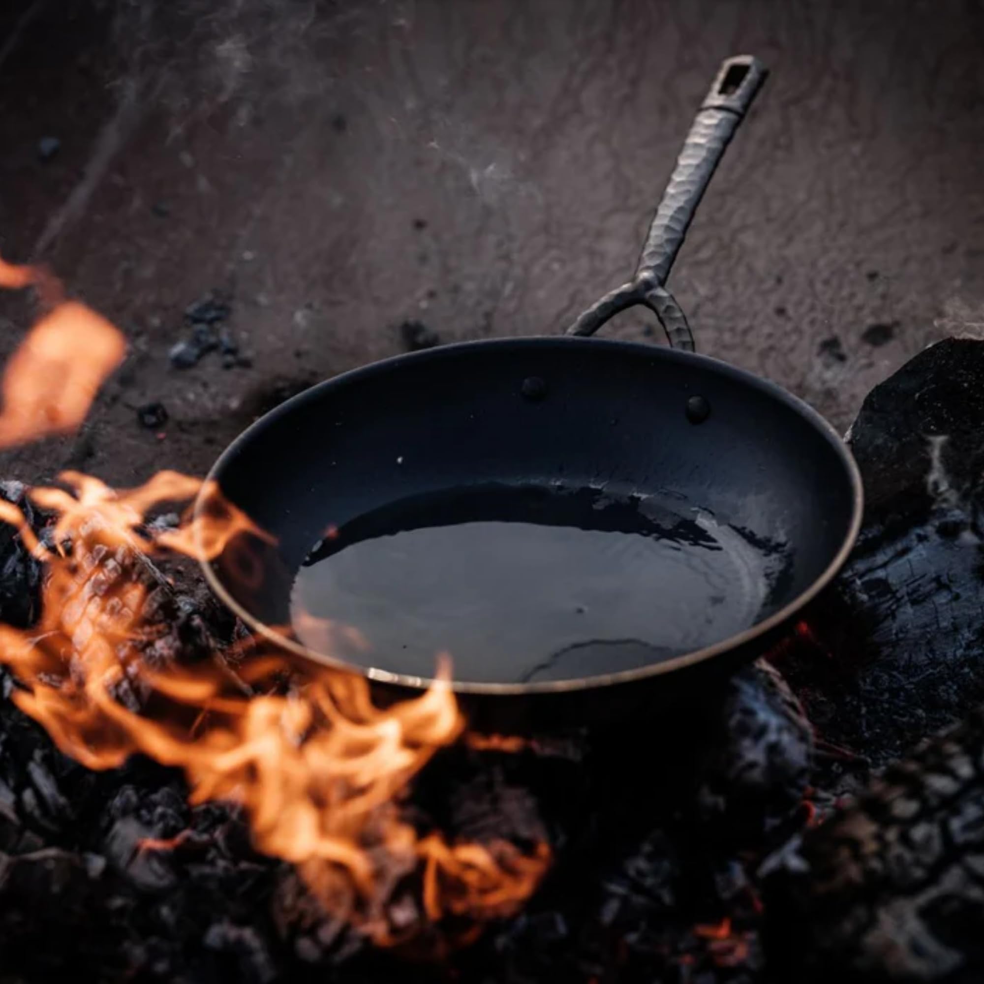 Alva Artist 9.5 Inch Induction and Oven Safe Carbon Steel Frying Pan