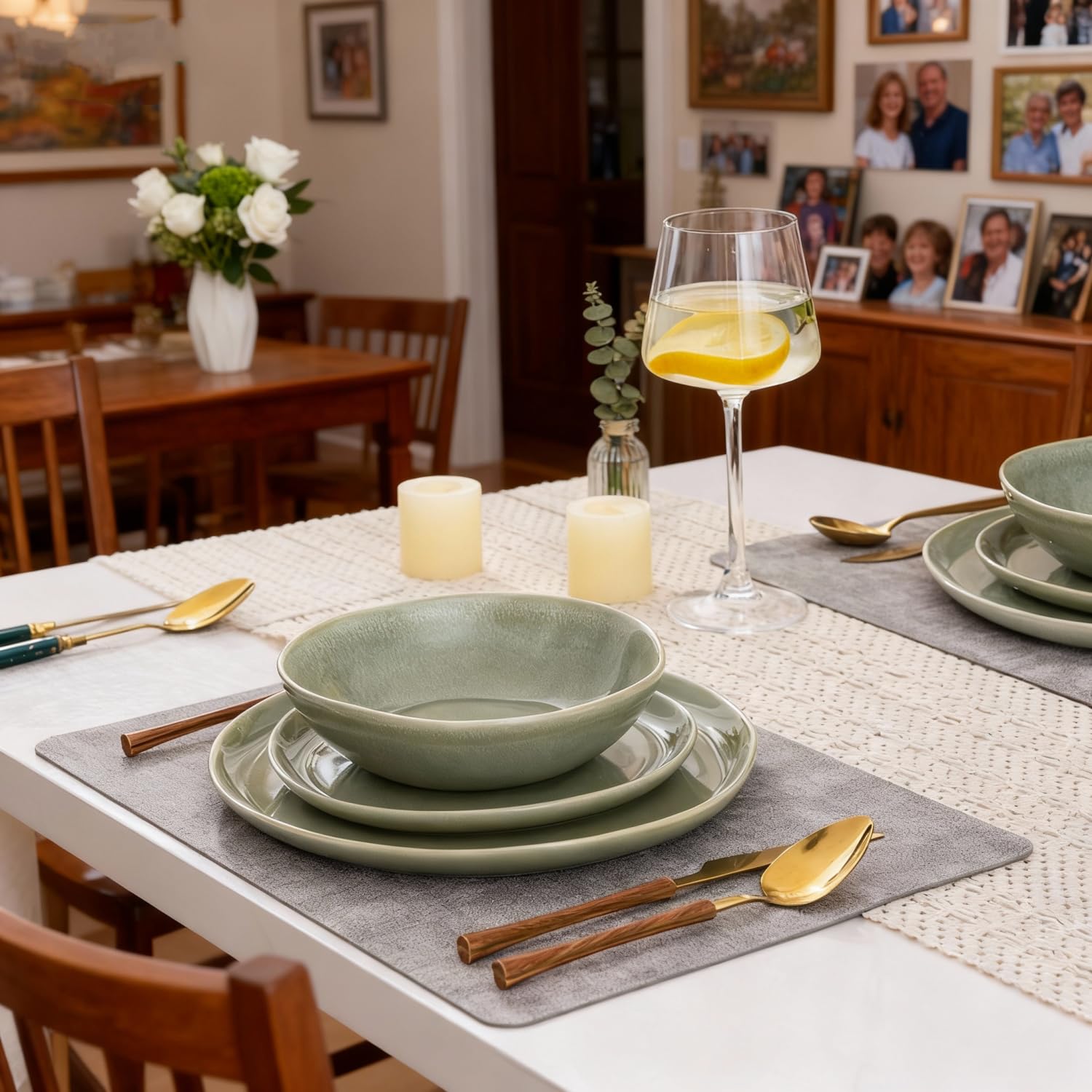 AmorArc Ceramic Dinnerware Sets for 8, 24Pcs Plates and Bowls Sets Dishes