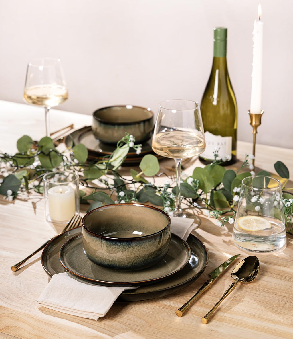 TheTerra Ceramic Dinnerware Set for 8, 24-Piece Plates and Bowls Set