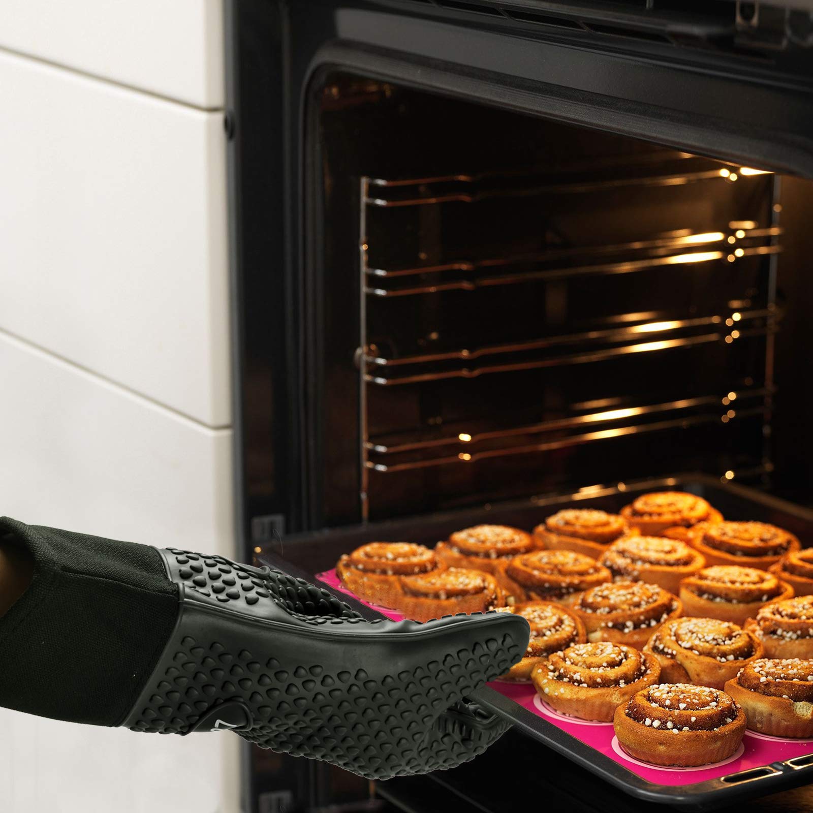 Loveuing Kitchen Oven Gloves - Dual-Layer Heat Resistant Grilling Gloves, Silicone Oven Mitts with 5 Fingers, Waterproof Non-Slip Pot Holder for Barbecue, Cooking, Baking (XL-XXXL, Black Long)
