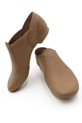 Capezio womens Athletic loafers shoes, Caramel, 7.5 Wide US