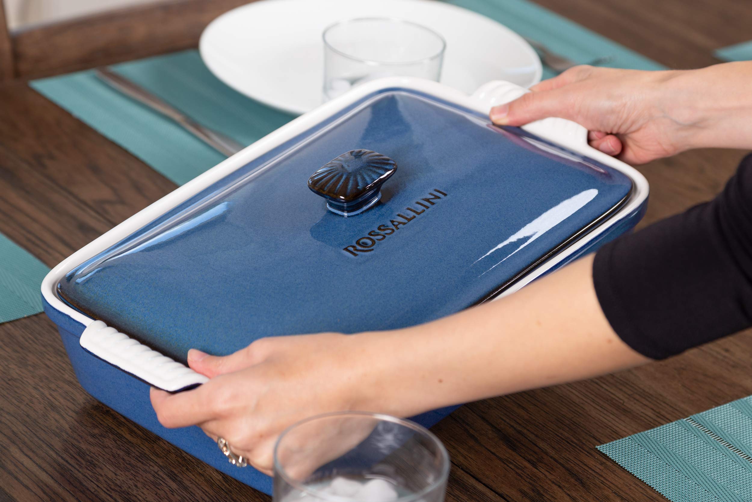 ROSSALLINI Stoneware Casserole Dish Bakeware Set with Lid, Covered Rectangular Dinnerware, Extra Large 4.23 Quart, 13 by 9 Inch, Blu Indaco [Reactive Blue]