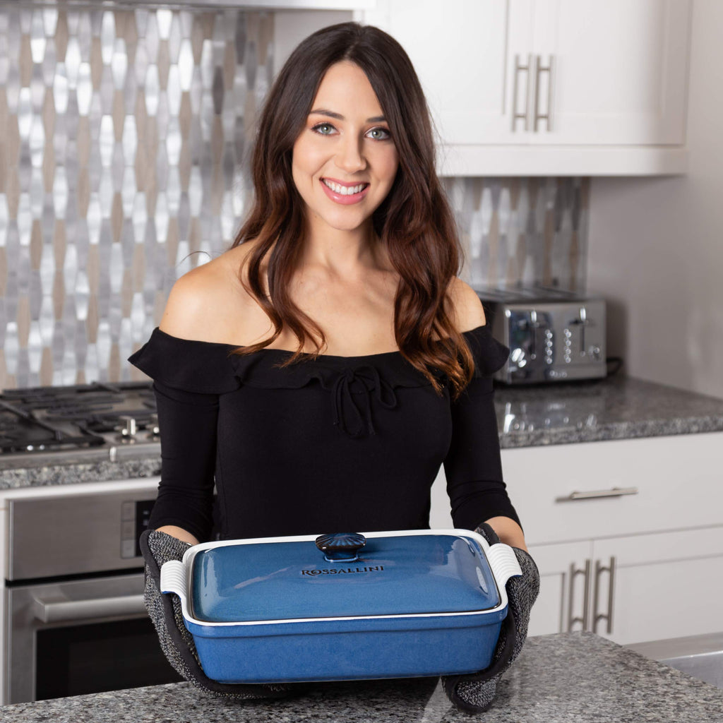 ROSSALLINI Stoneware Casserole Dish Bakeware Set with Lid, Covered Rectangular Dinnerware, Extra Large 4.23 Quart, 13 by 9 Inch, Blu Indaco [Reactive Blue]