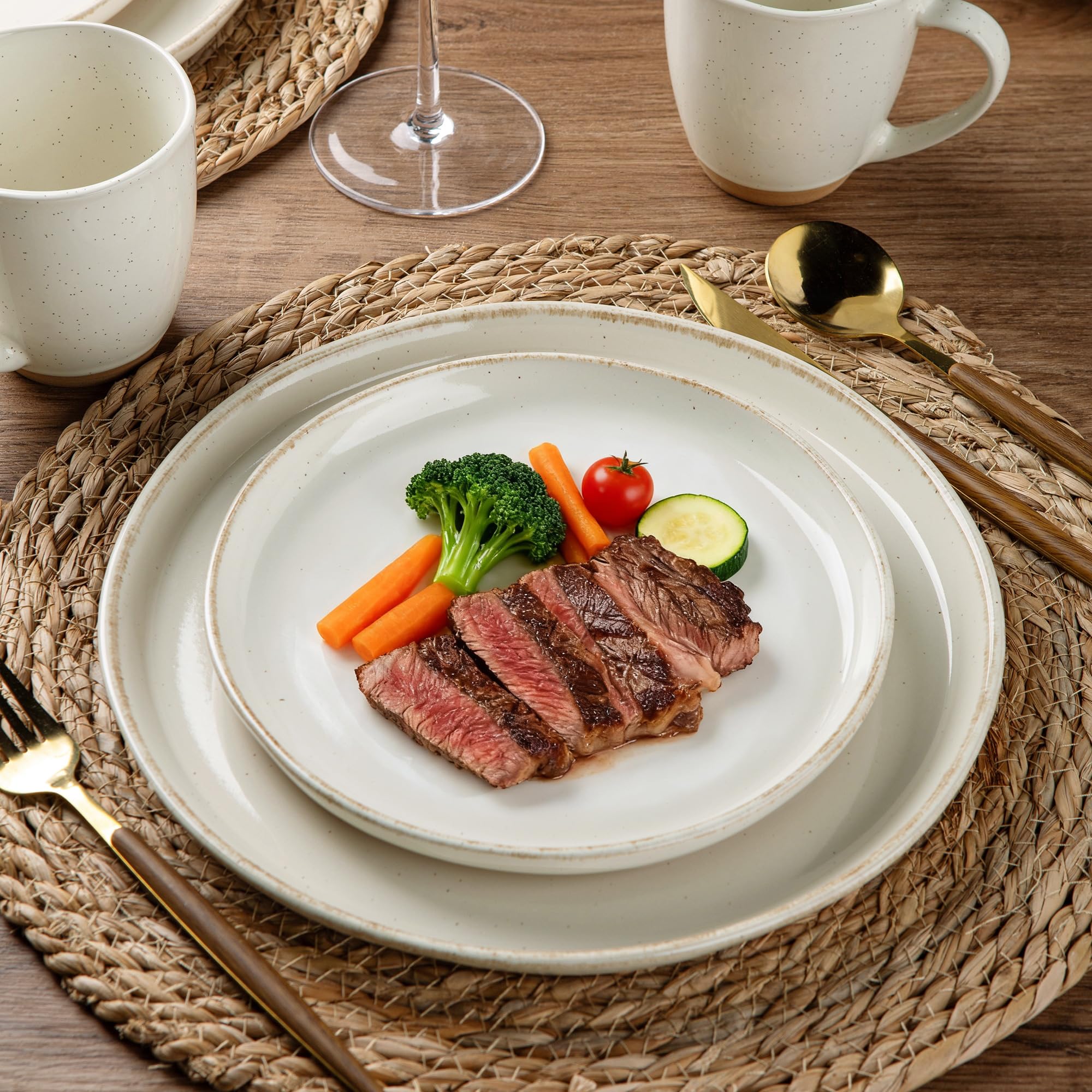 AmorArc Dinnerware Sets for 4, 16 Pieces Ceramic Plates and Bowls Set