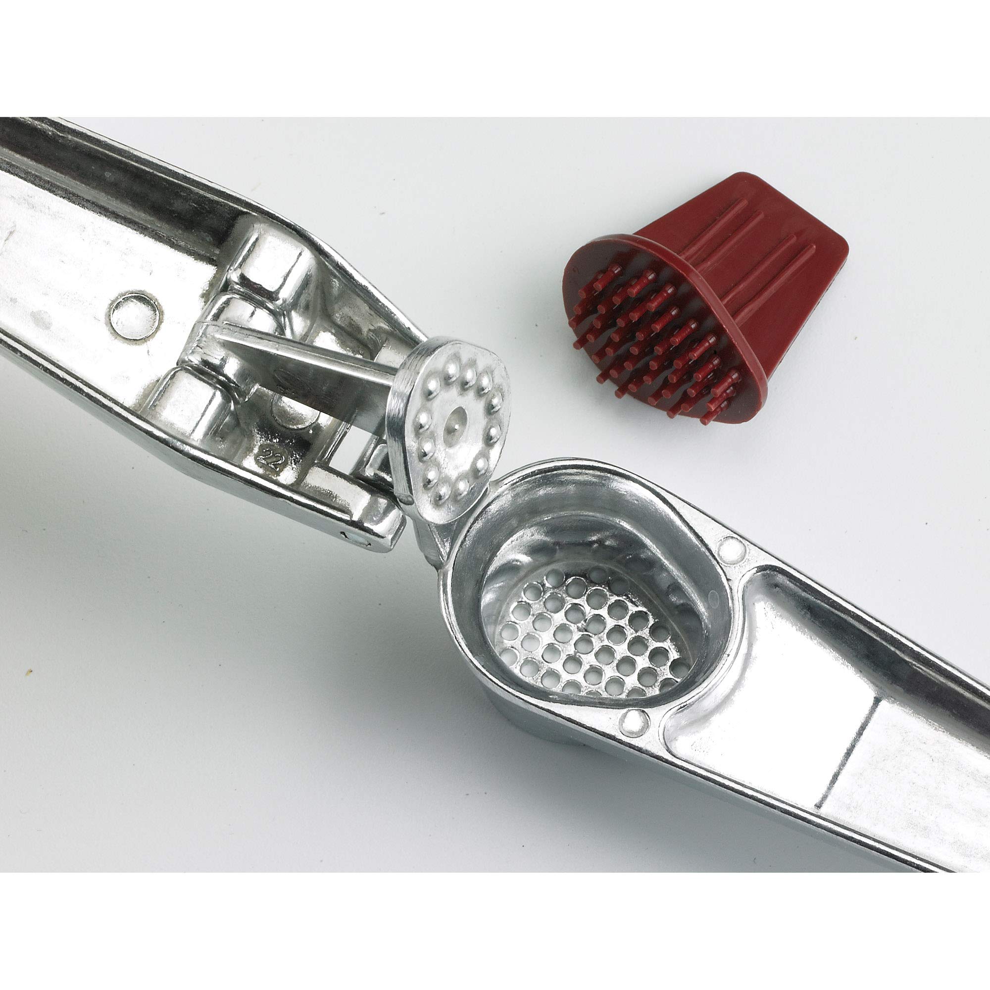 Fantes No-Peel, Self Cleaning Garlic Press, 6.25 x 1-Inches, the Italian Market Original since 1906