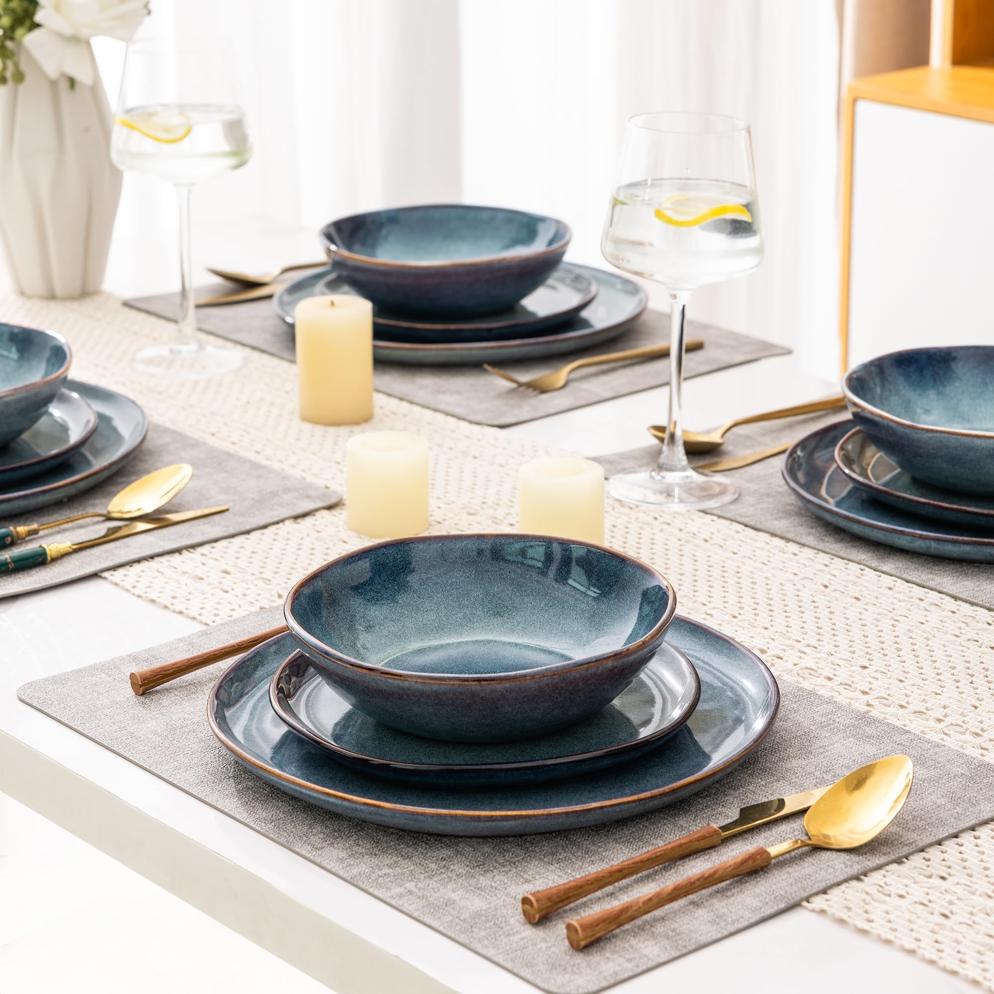 AmorArc Ceramic Dinnerware Sets for 8, 24Pcs Plates and Bowls Sets Dishes