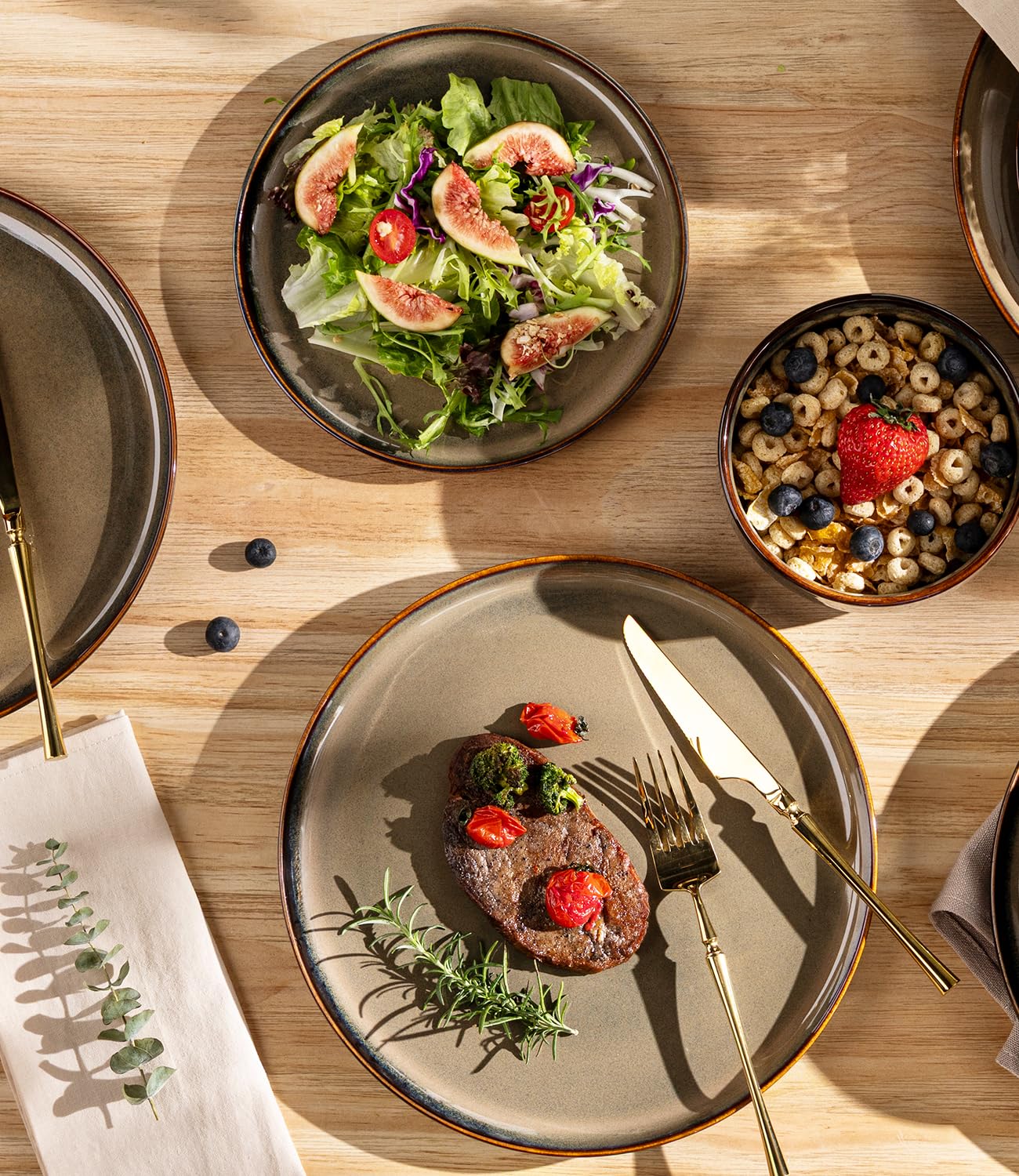 TheTerra Ceramic Dinnerware Set for 8, 24-Piece Plates and Bowls Set