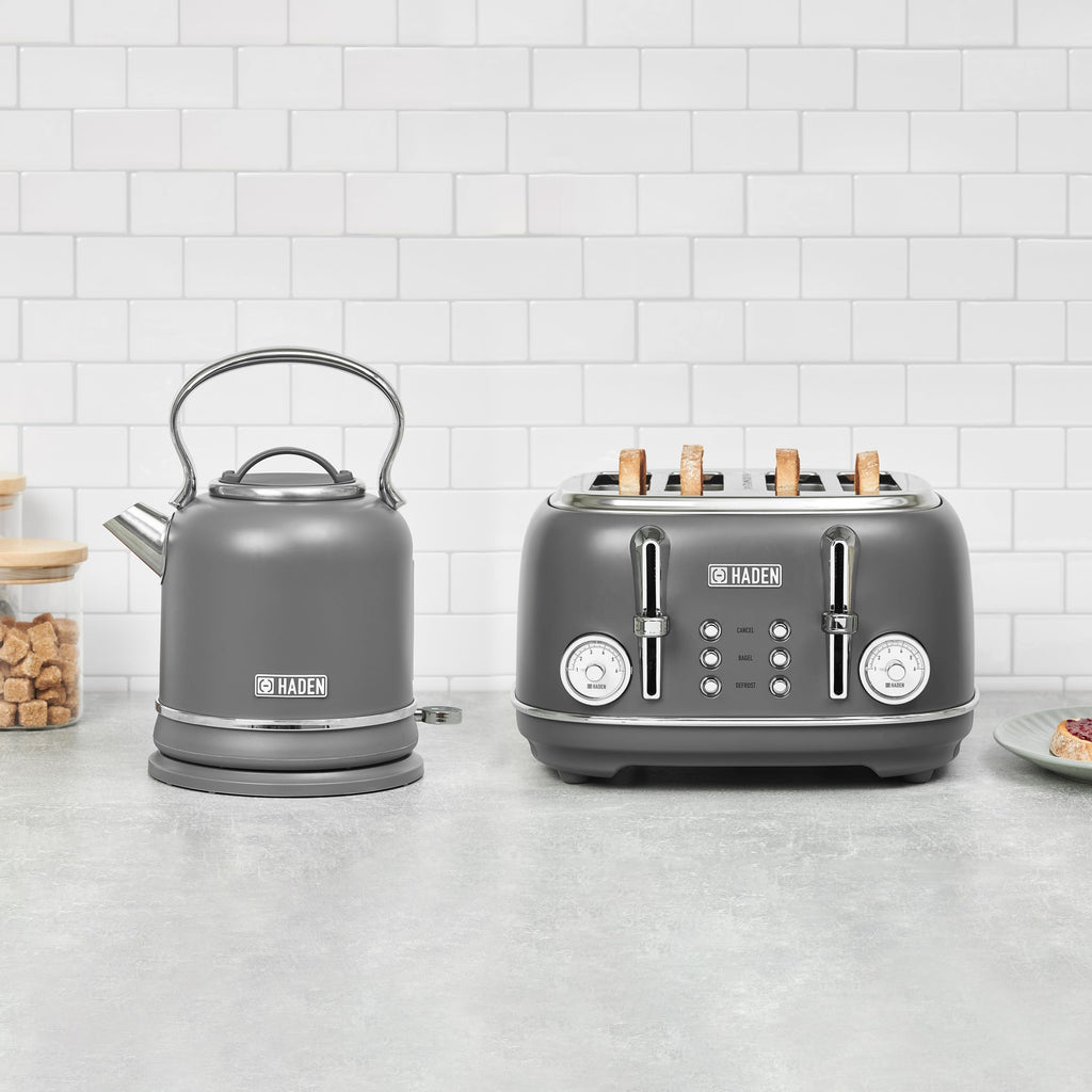 Haden Chelsea 4-Slice Wide Slot Stainless Steel Toaster with Adjustable Browning Control & Non-Slip Feet, Grey & Chrome
