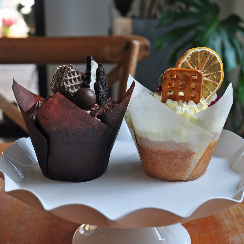 MyBakning Large size White+Brown Tulip Baking Cups 2-1/4"(Base diameter) x 4"(Wall height) Greaseproof paper baking cupcake Muffin liners, Case of 130 pcs