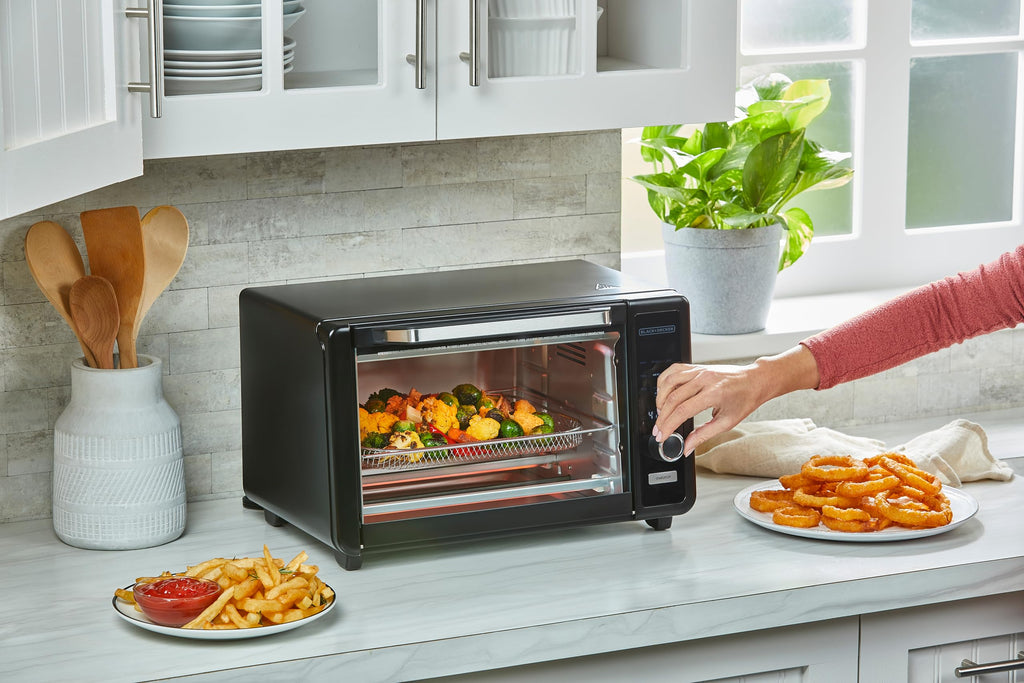 BLACK+DECKER Crisp 'N Bake™ 6-Slice Digital Air Fry Toaster Oven