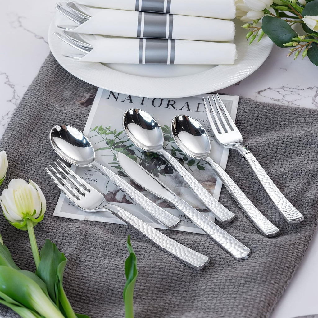 WELLIFE 50 Pack Silver Plastic Silverware,Wrapped Silverware Set Disposable,Hammer Pattern Design,Includes:50 Forks, 50 Knives, 50 Spoons, 50 Napkins,Plastic Utensils for Party and Wedding