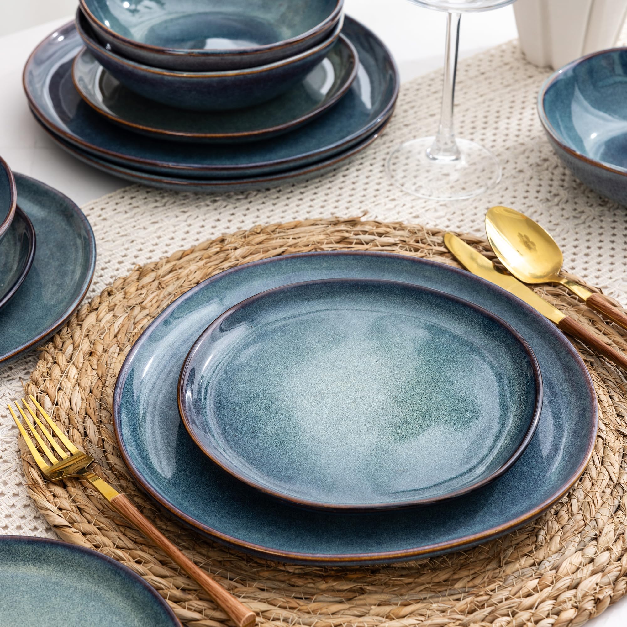 AmorArc Ceramic Dinnerware Sets for 8, 24Pcs Plates and Bowls Sets Dishes