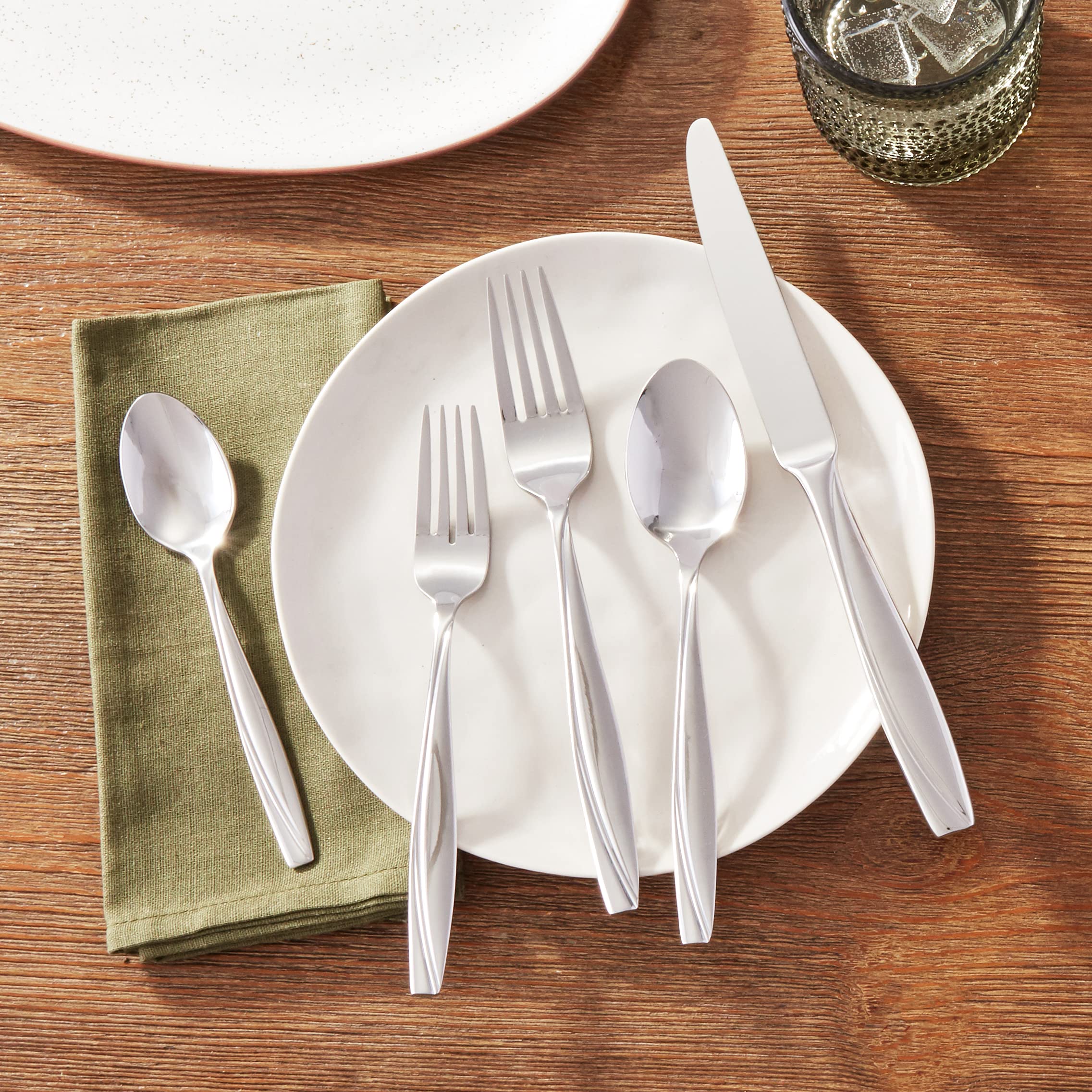 Oneida Camlynn 20-Piece 18/0 Silverware Set for 4, Flatware