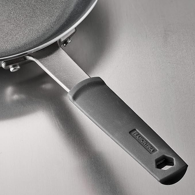 Tramontina Professional Fusion 8-Inch Non Stick Small Frying Pan, Heavy-Gauge Aluminum Skillet with Reinforced Nonstick Coating, Dishwasher and Oven Safe