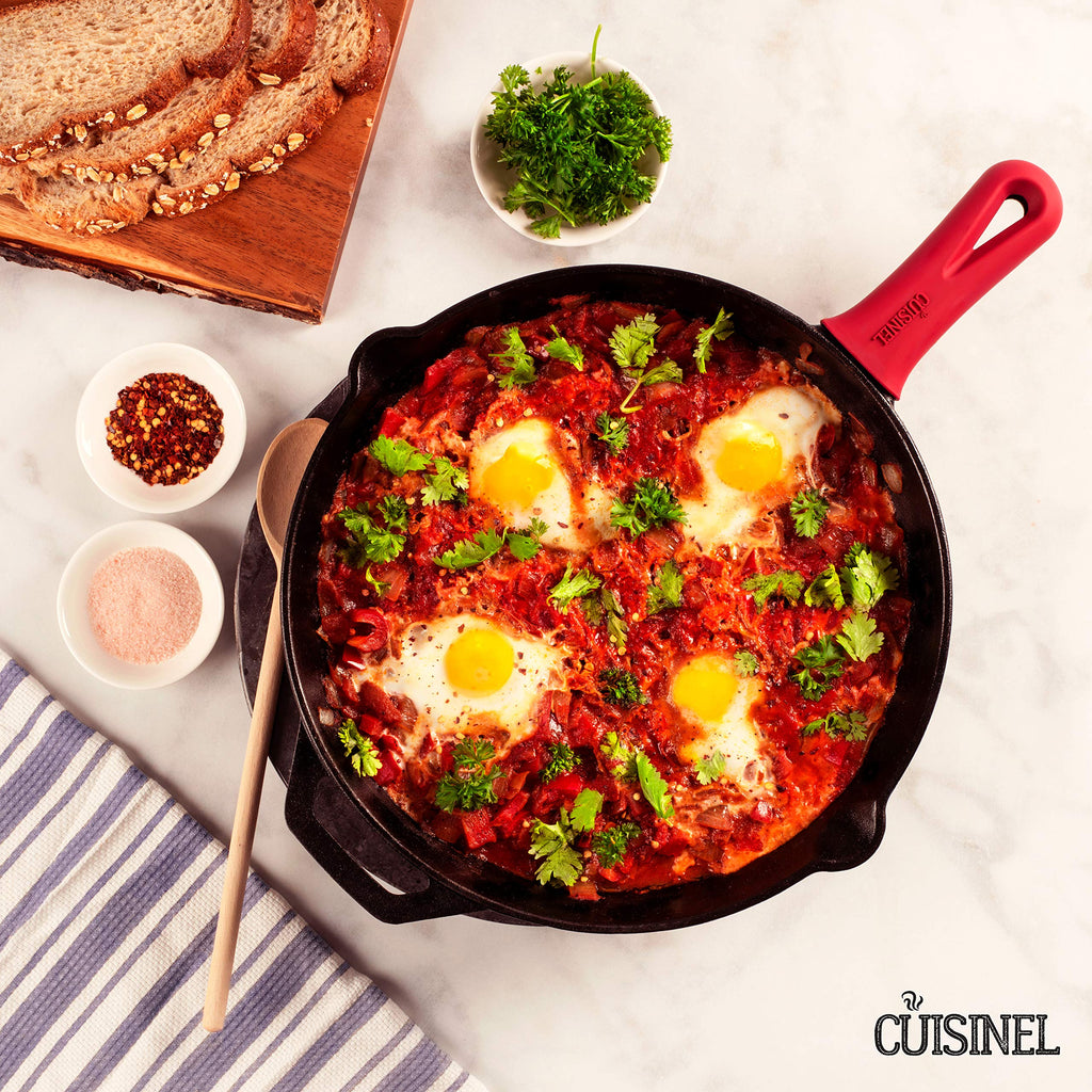 Cuisinel Cast Iron Skillet with Lid - 12"-Inch Frying Pan + Glass Cover + Silicone Handle Holder - PFAS and PFOA-free Pre-Seasoned Oven Safe Cookware - Indoor/Outdoor Use - Grill, BBQ, Fire, Stovetop